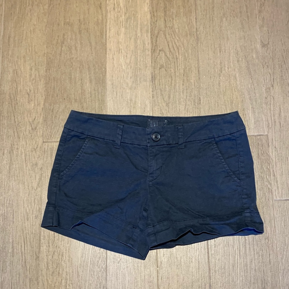 american eagle navy blue shorts